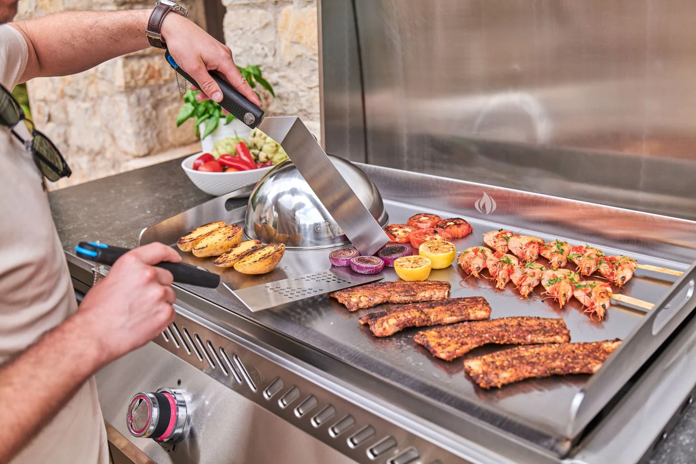 BIG32FTPSS - Napoleon Flat Top Griddle 700 Series 32" LP - Image 7