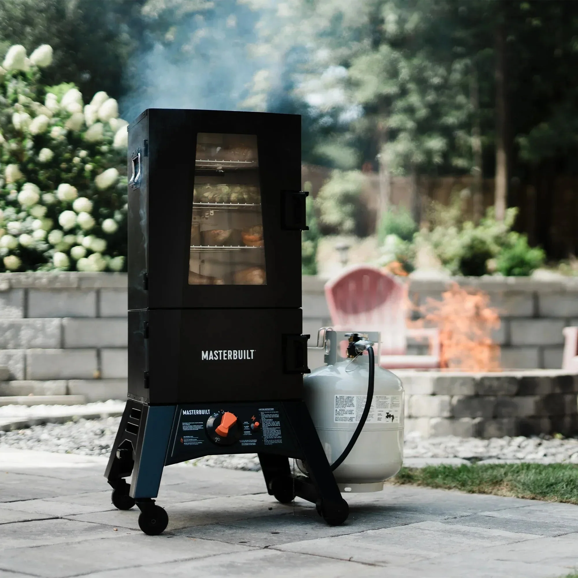 MB20051316 - 40" Propane Smoker Thermotemp - Image 3