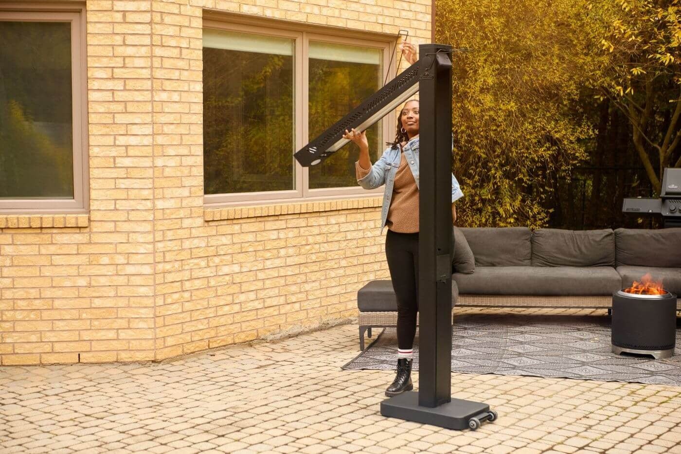 NEOFV80IH - Napoleon Phantom Freestand Outdoor Electric Infrared Heater - Image 7